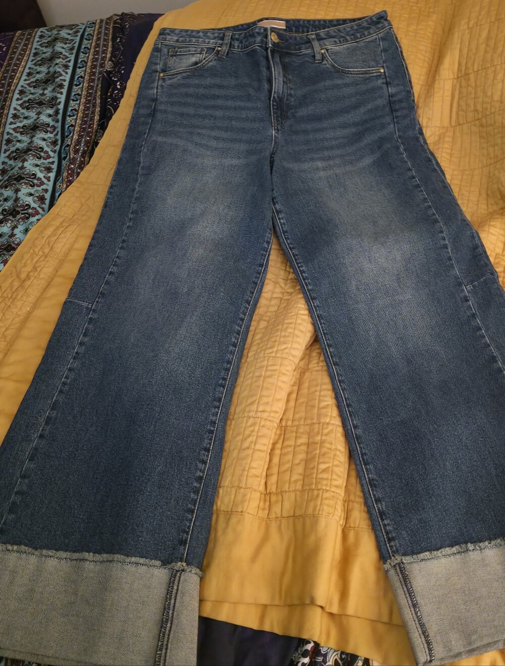 KUT from the Kloth Medium Blue Wide-Leg Cuffed womens Jeans Size 14